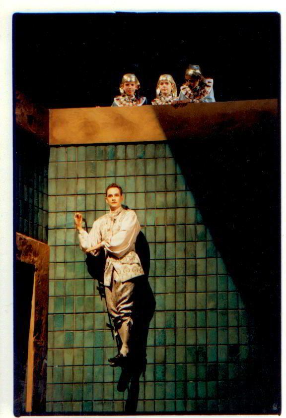 CUS as Tamino