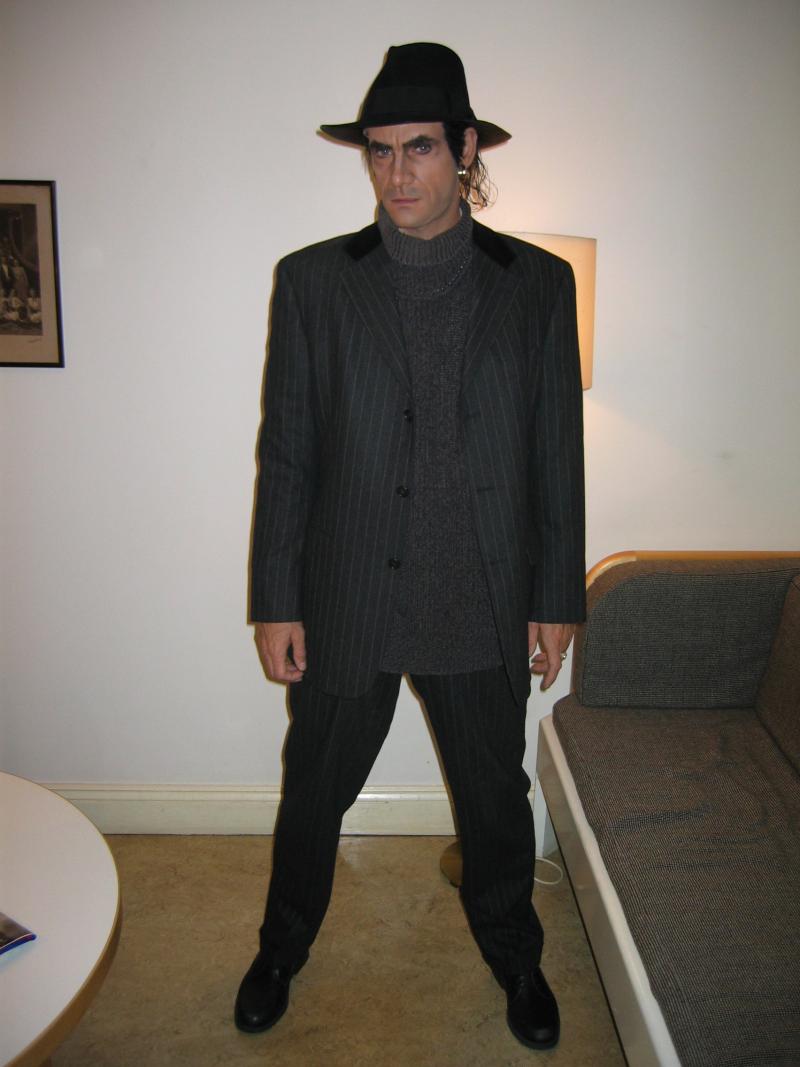 Carl U-S as Remendado in Carmen
